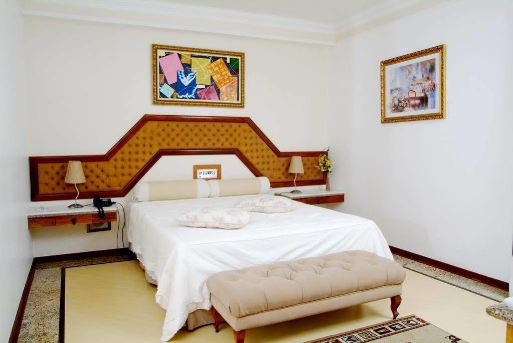 Hotel Cedro